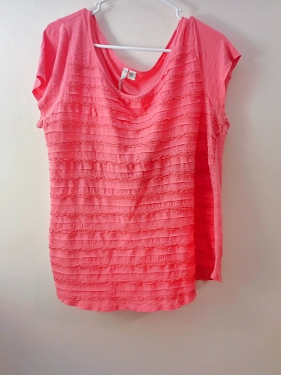 LC Lauren Conrad Tops - LC Lauren Conrad Coral Ruffle-Front Short Sleeve Tee
